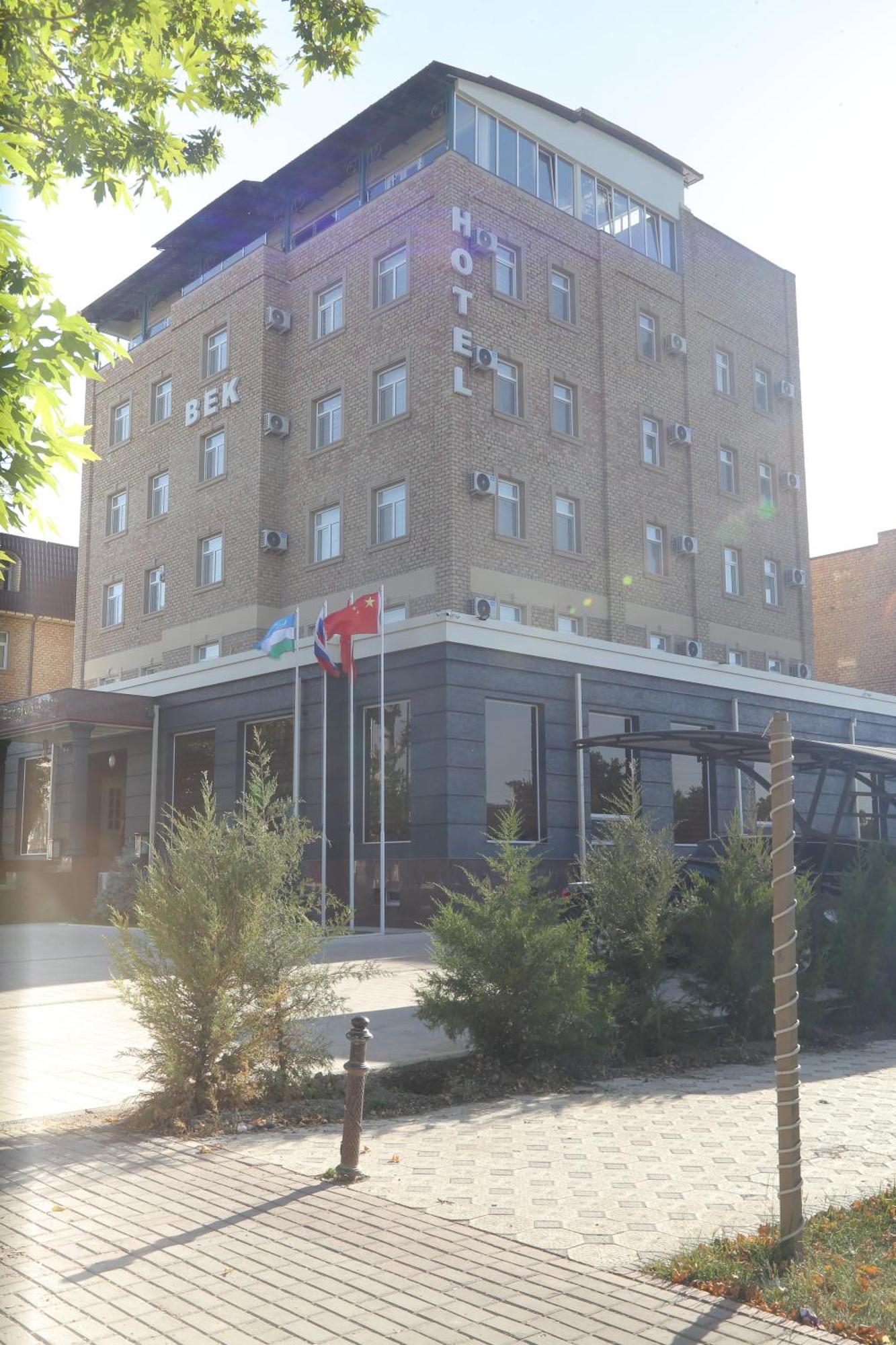 Bek Plus Hotel Takchilik Exterior photo